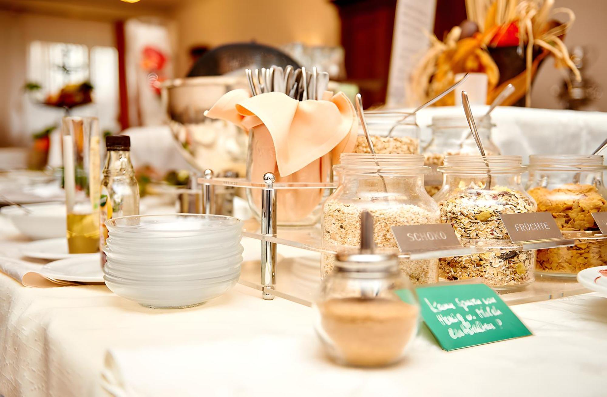 Vegan Hotel Und Restaurants Nicolay 1881 Zeltingen-Rachtig Εξωτερικό φωτογραφία