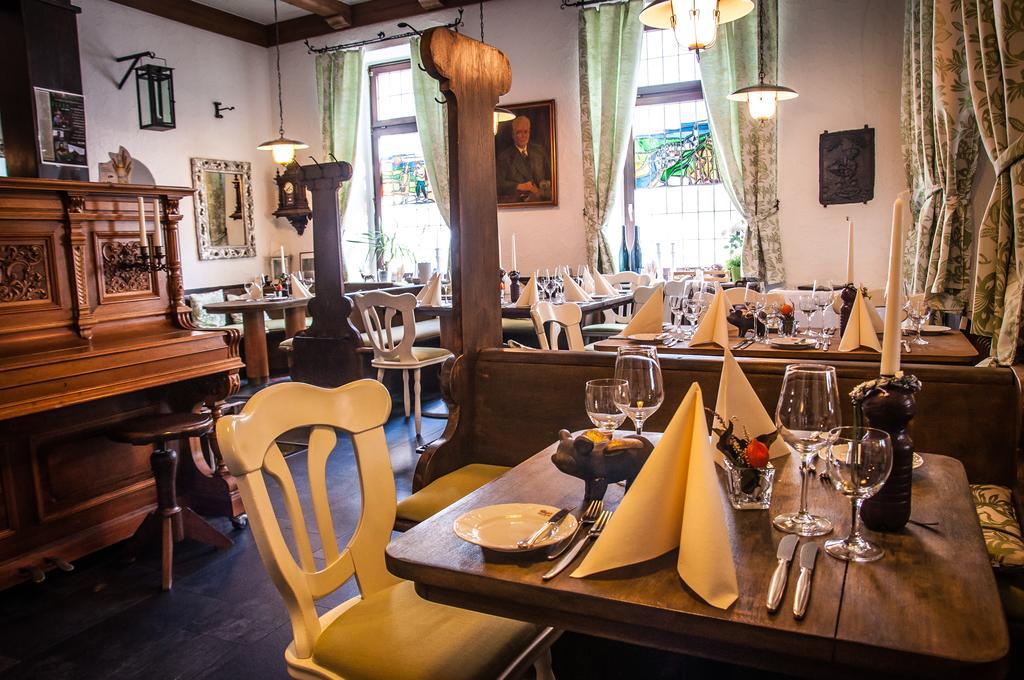 Vegan Hotel Und Restaurants Nicolay 1881 Zeltingen-Rachtig Εξωτερικό φωτογραφία
